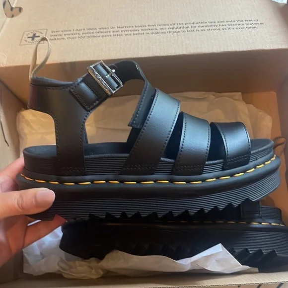 Martens Shoes Dr Martens Vegan Blaire Cambridge Felix Rub